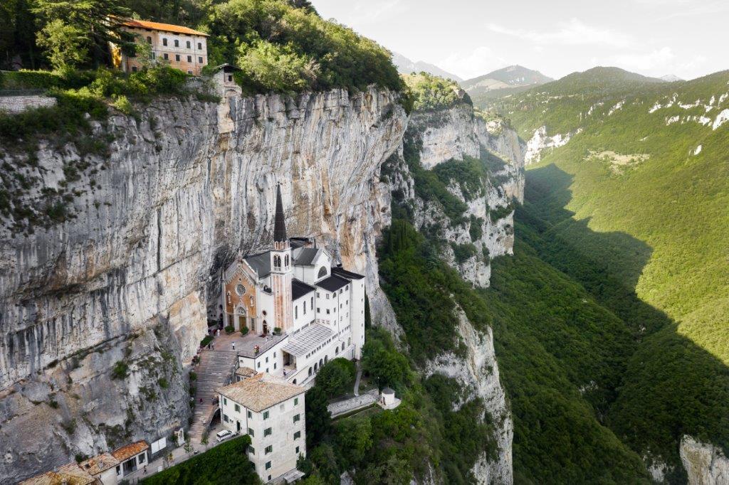 ヴェローナ＆フィレンツェ発　フレア ツアーズ オリジナル日帰りツアー