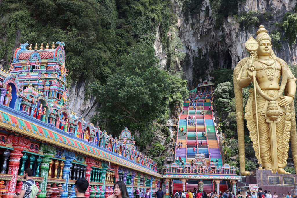 マレーシア　クアラルンプールとコタキナバル　デラックスホテルステイ